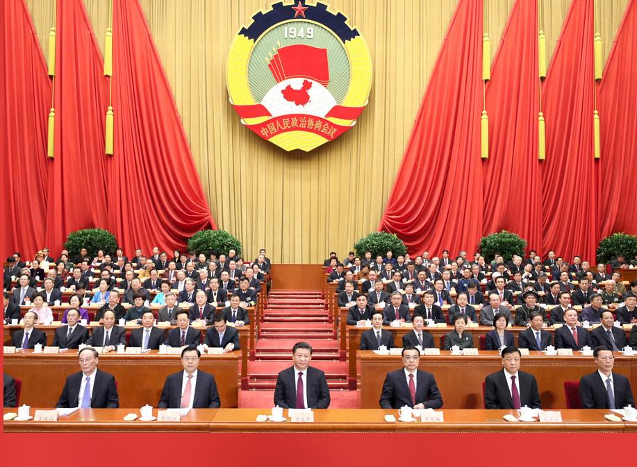 習近平、李克強、張德江、劉云山、王岐山、張高麗在主席臺就座