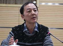 唐小林：批評(píng)家要提高自身學(xué)養(yǎng) 堅(jiān)持自身理想針對(duì)文學(xué)批評(píng)的問(wèn)題，我認(rèn)為一個(gè)是評(píng)論家要加強(qiáng)自身學(xué)養(yǎng)；另外還要勇于批評(píng)。[詳細(xì)]