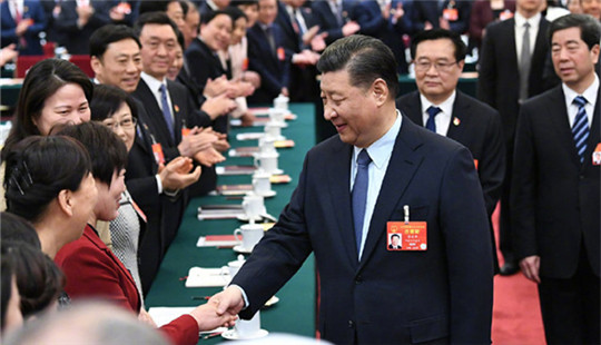 習(xí)近平向全國各族各界婦女，致以節(jié)日的祝賀和美好的祝福