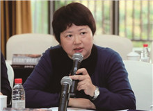 何向陽：與人民結(jié)合，為人民服務(wù)今年是毛澤東同志《講話》發(fā)表80周年。重讀《講話》，感到雖然80年過去，但仍然歷久彌新……[詳細(xì)]