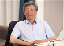 范迪安：描繪新時代的恢弘氣象堅(jiān)持人民立場、到人民中去、傾聽人民的心聲，就能獲得心靈的感動，涌發(fā)藝術(shù)表達(dá)的激情……[詳細(xì)]