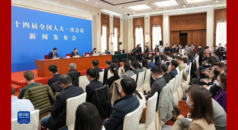 3月4日，十四屆全國(guó)人大一次會(huì)議在北京人民大會(huì)堂舉行新聞發(fā)布會(huì)。