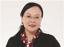 張莉談《金枝》：誠摯地直面生命中最復(fù)雜的經(jīng)驗　　 邵麗非常誠摯地直面生命中那些最復(fù)雜、最難以處理的經(jīng)驗和那個最難以安放的自我…… [詳細]