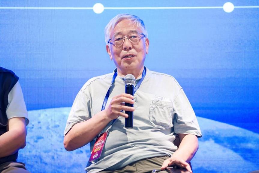 北京元宇科幻未來技術(shù)研究院名譽(yù)院長(zhǎng)、科幻作家 王晉康