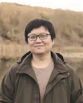 叢治辰，北京大學中文系副教授。