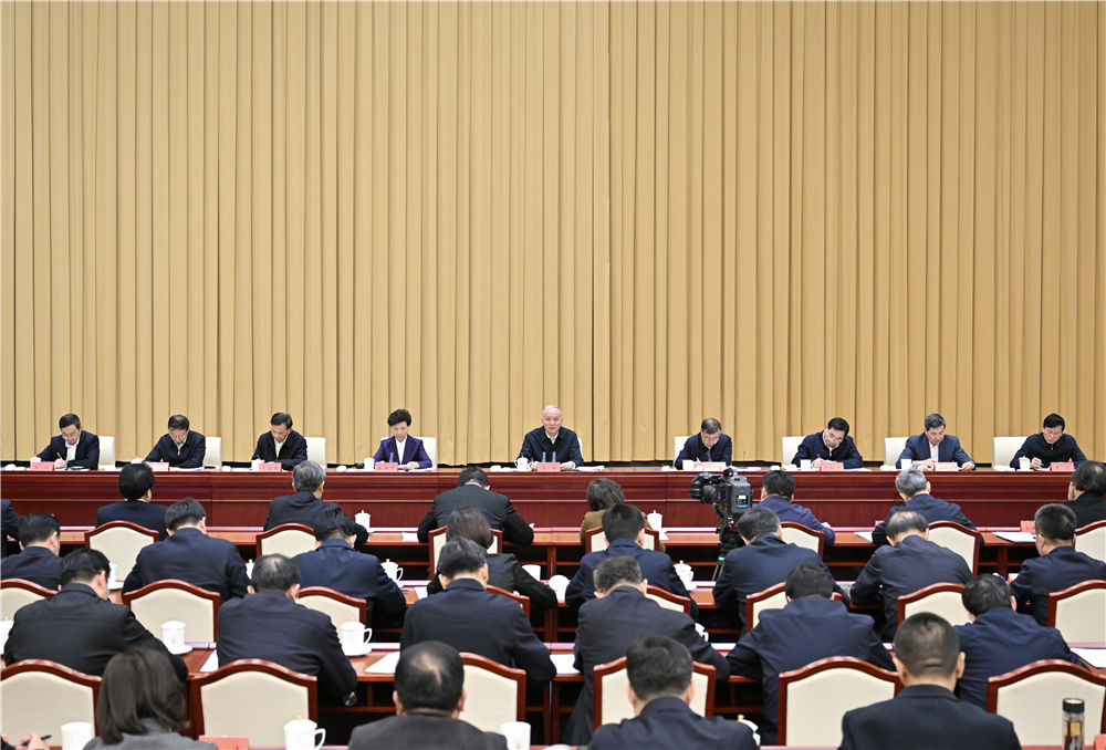 11月6日，學(xué)習(xí)貫徹習(xí)近平文化思想座談會在北京召開，中共中央政治局常委、中央書記處書記蔡奇出席并講話。新華社記者 岳月偉 攝