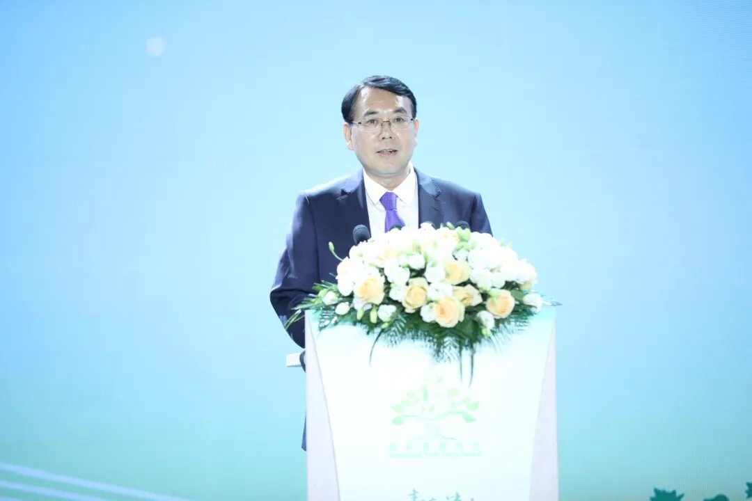 浙江省委常委、宣傳部部長趙承致辭