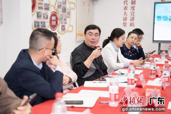 蔡崇達(dá)在創(chuàng)作推進(jìn)會(huì)上發(fā)言。受訪方 供圖