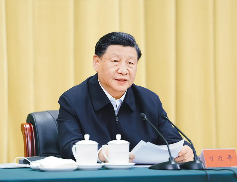 2023年6月2日，中共中央總書記、國(guó)家主席、中央軍委主席習(xí)近平在北京出席文化傳承發(fā)展座談會(huì)并發(fā)表重要講話。 新華社記者 鞠鵬/攝
