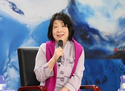 畢淑敏：假若一生隨波逐流，生活也就失去了意義