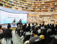 《人民文學(xué)》：持續(xù)深化“人民閱卷”，傾聽(tīng)四方“開(kāi)門(mén)辦刊”